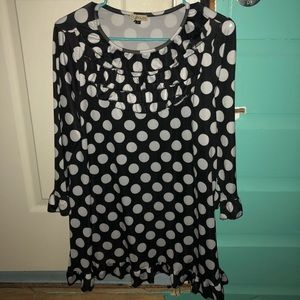 Nuggles Polka Dot ruffle top!